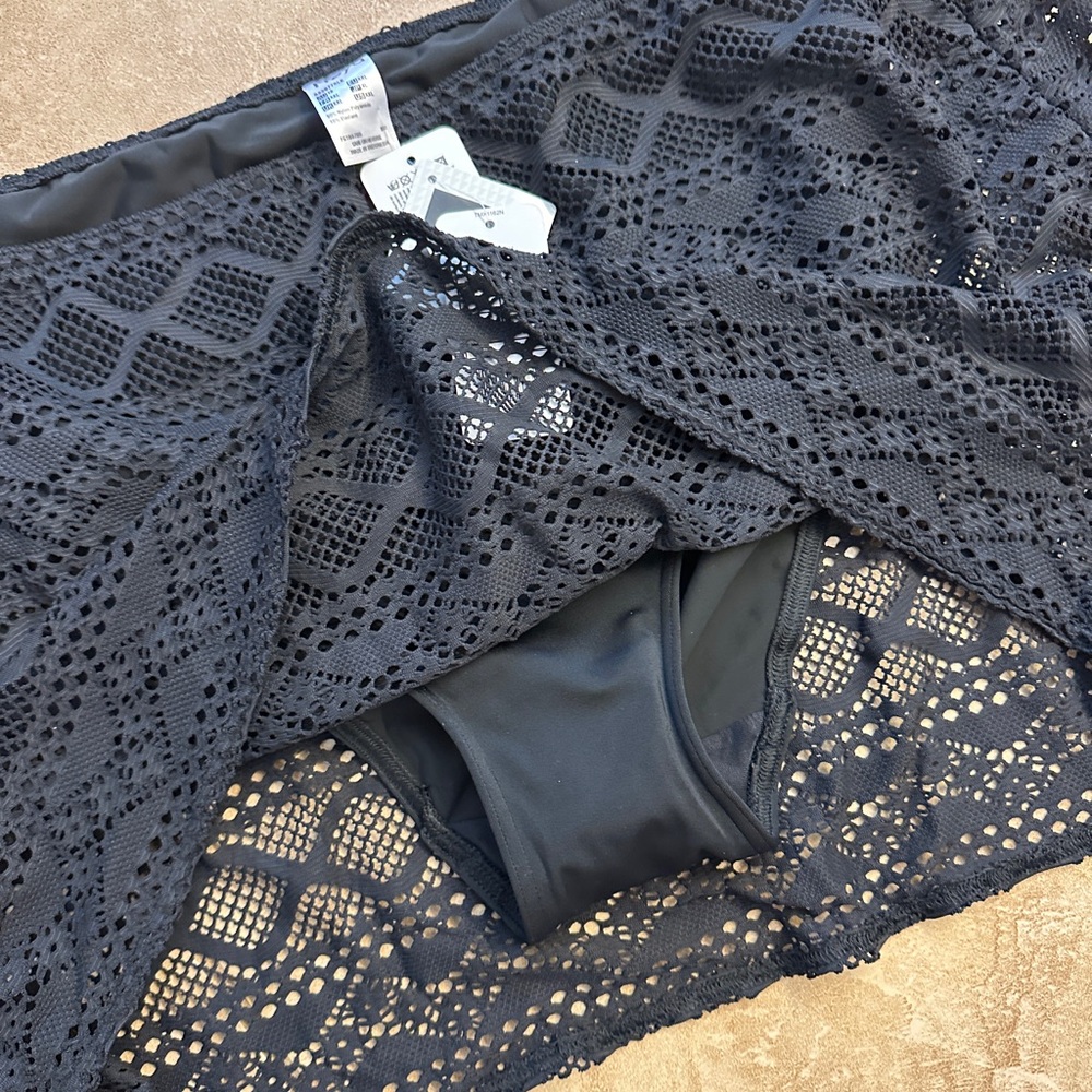 NWT Freya Swim Skirt with Attached Bikini Bottom Black Crochet
